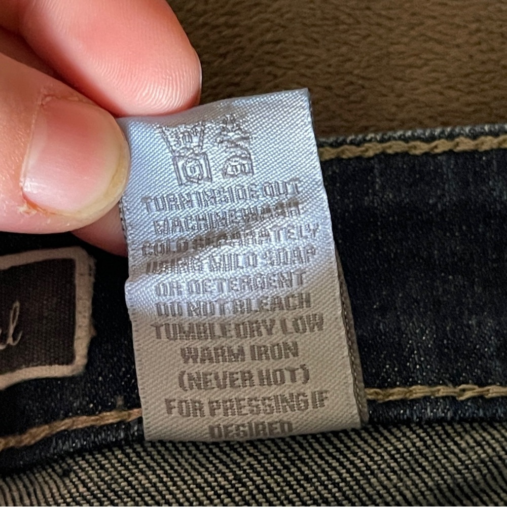 4 for 16$ Soundgirl Ripped Blue Jean Shorts - Picture 5 of 5